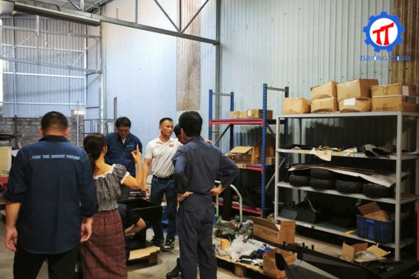 Các dịch vụ gia công cơ khí chính xác CNC phổ biến