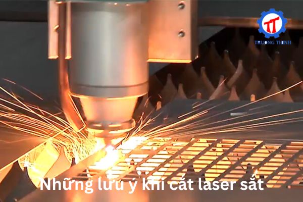 Những lưu ý khi cắt laser sắt