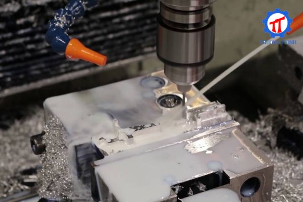 Outsourcing mechanical machining – Where is a reputable, high-quality provider?