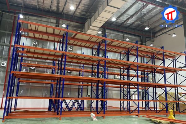 Gia công giá kệ uy tín, theo yêu cầu chính xác