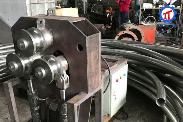 Uốn ống CNC là gì? Quy trình uốn chi tiết từ A - Z 